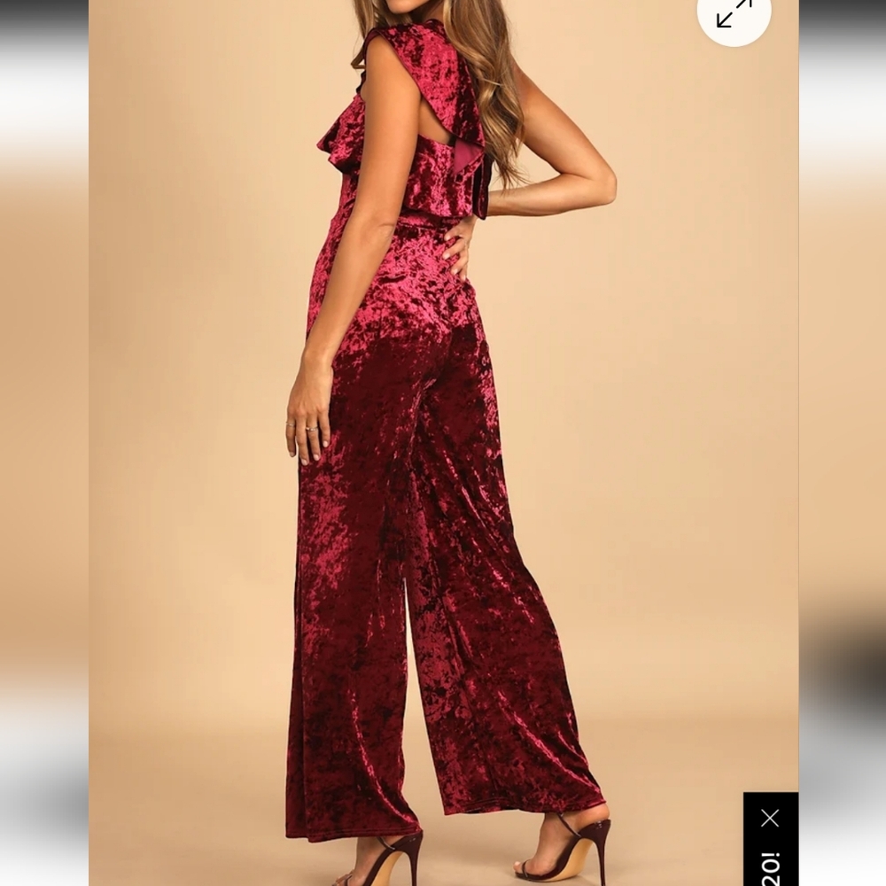 Lulus Womens Sophisticated Burgundy Velvet One Shoulder Jumpsuit Size XS - Picture 2 of 4